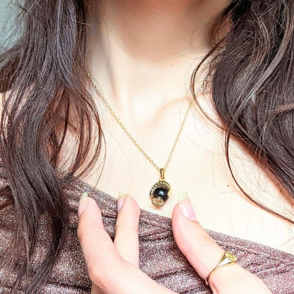 Crystal Ball Necklace - Picture 4 of 8